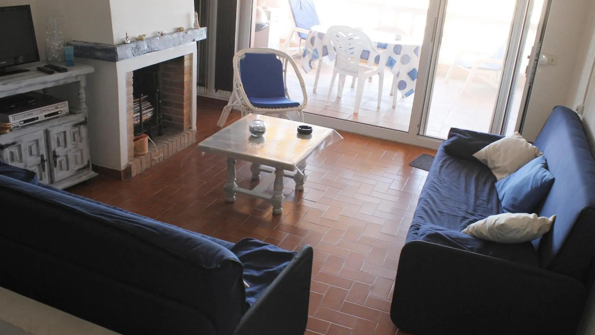 Apartamento De Dos Dormitorios Con Vistas Al Mar - Hisp-288-35 Empuriabrava Spain